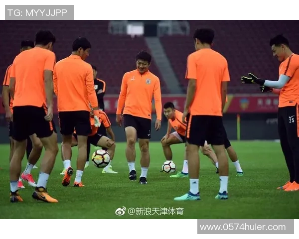 权健队迎战香港球队全力争胜期待精彩对决与球迷共同见证荣耀时刻